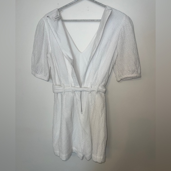 Club Monaco Womens Belted Puff Sleeve Eyelet Romper White size 4 - Bride/party - Picture 2 of 14